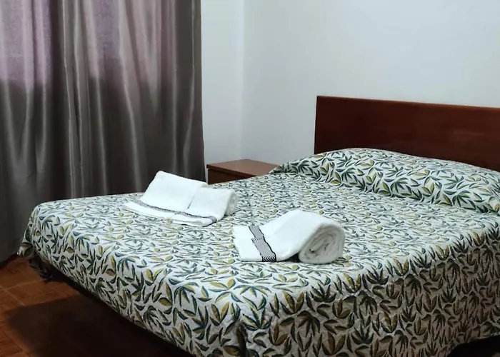 Da Matilde Santa Cruz das Flores